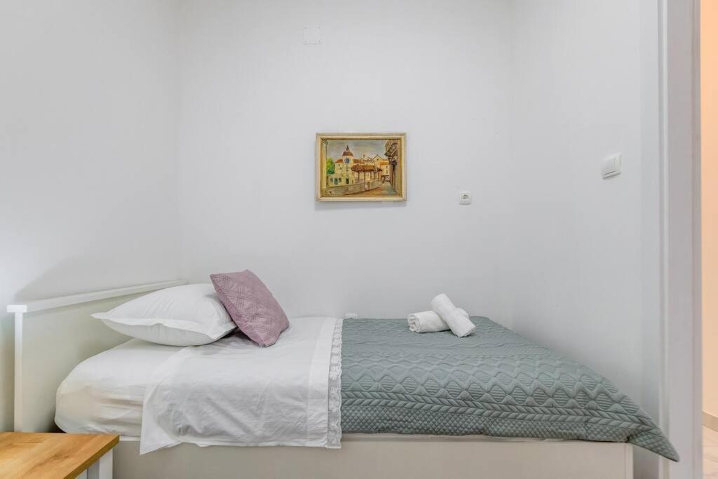 Apartment New Place In Old Town Of Trogir, Parking Trogir