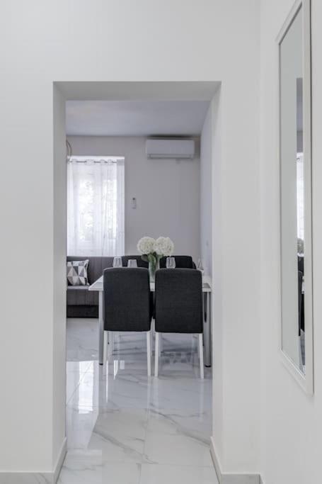 New Place In Old Town Of Trogir, Parking * Trogir